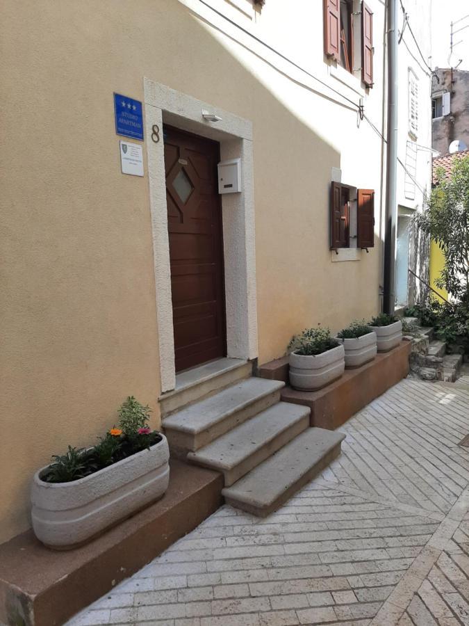 老城区克莱斯公寓酒店 茨雷斯 外观 照片